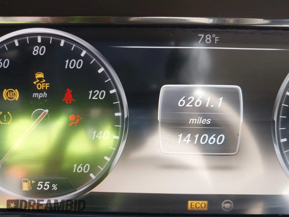 2014 Mercedes-Benz S-Class S 550 with VIN WDDUG8CB0EA040062, listed as a IAAI auction lot 41284147 with 141,060 mi miles. Bid and sale history available at carsss.com. Image 15.