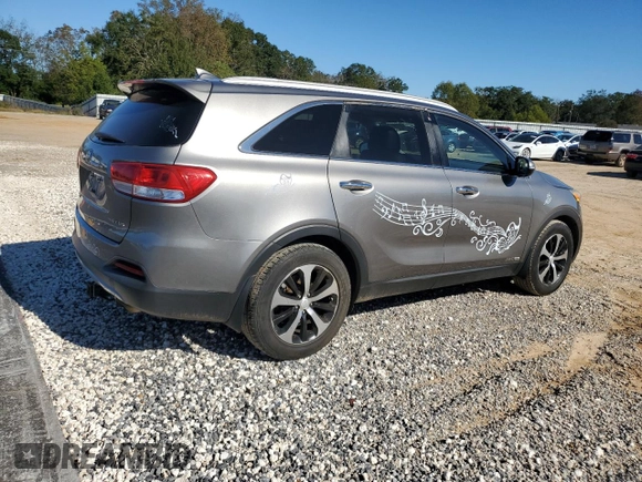 2017 Kia Sorento EX with VIN 5XYPHDA56HG239230, listed as a Copart auction lot 83670024 with 132,830 mi miles and Salvage Title. Bid and sale history available at DreamBid. Image 3.