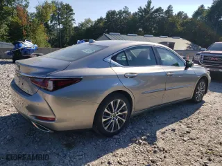 2019 Lexus ES with VIN 58ABZ1B1XKU034313, listed as a Copart auction lot 70749884 with 75,621 mi miles and Salvage Title. Bid and sale history available at carsss.com. Image 3.