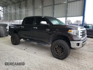 2018 Toyota Tundra SR5 with VIN 5TFAW5F15JX742032, listed as a Copart auction lot 83855754 with 82,476 mi miles and Salvage title. Bid and sale history available at DreamBid. Image 4.