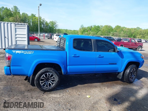 2021 Toyota Tacoma SR z VIN 3TYCZ5AN7MT008274, wystawiony jako IAAI lot #42091508 z przebiegiem 59 371 mil mil oraz . Historia ofert i sprzedaży dostępna na DreamBid. Obrazek 14.