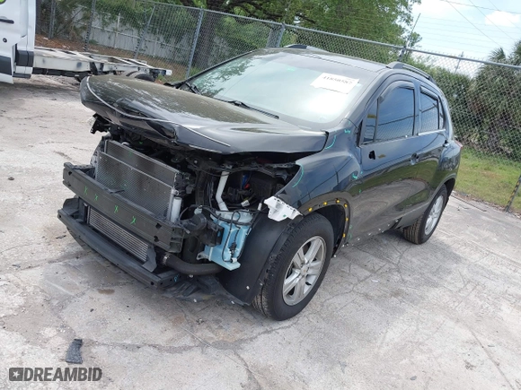 2020 Chevrolet Trax LT with VIN KL7CJLSB8LB010730, listed as a IAAI auction lot 41850587 with 55,784 mi miles. Bid and sale history available at carsss.com. Image 17.