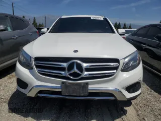 2019 Mercedes-Benz GLC 300 with VIN WDC0G4JB2KV194307, listed as a Copart auction lot 57861375 with 156,910 mi miles and Clean title. Bid and sale history available at DreamBid. Image 5.
