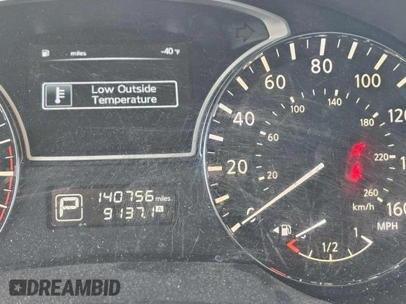 2002 GMC Yukon SLT with VIN 1GKEC13T22R316561, listed as a Copart auction lot 88336295 with 235,402 mi miles and Clean Title. Bid and sale history available at carsss.com. Image 8.