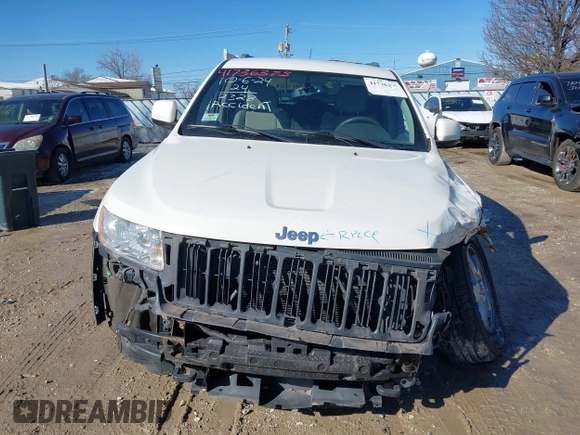 2012 Jeep Grand Cherokee Laredo with VIN 1C4RJFAGXCC224138, listed as a IAAI auction lot 41736375 with 133,383 mi miles. Bid and sale history available at carsss.com. Image 13.