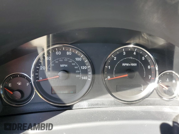 2006 Jeep Commander Limited с VIN 1J8HH58N76C179551, выставлен на аукционе Copart как лот 80515974 с пробегом 214 846 миль миль и Списание • Salvage title. История ставок и продаж доступна на DreamBid. Изображение 9.