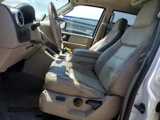 2003 Ford Expedition Eddie Bauer with VIN 1FMRU17W63LB68039, listed as a Copart auction lot 53738115 with 18,830 mi miles and Clean Title. Bid and sale history available at carsss.com. Image 7.