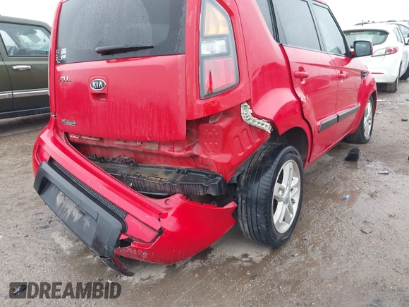 2011 Kia Soul + with VIN KNDJT2A25B7218551, listed as a IAAI auction lot 41521447 with 195,282 mi miles. Bid and sale history available at carsss.com. Image 12.