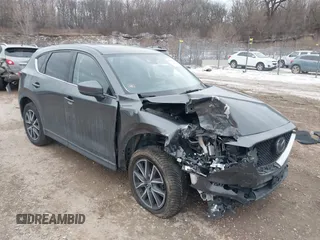 2018 Mazda CX-5 Grand Touring с VIN JM3KFBDM5J0446475, выставлен на аукционе IAAI как лот 41351109 с пробегом 95 330 миль миль и . История ставок и продаж доступна на DreamBid. Изображение 1.