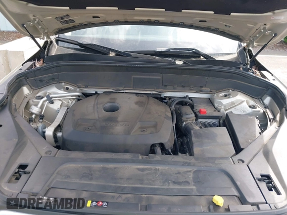 2016 Volvo XC90 T6 Momentum with VIN YV4A22PK7G1038750, listed as a IAAI auction lot 42128057 with 124,112 mi miles. Bid and sale history available at carsss.com. Image 10.