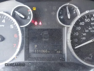 2015 Toyota Tundra 4WD Truck Platinum with VIN 5TFAW5F12FX480655, listed as a IAAI auction lot 41391026 with 111,066 mi miles. Bid and sale history available at carsss.com. Image 16.