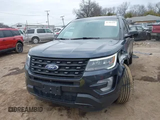 2017 Ford Explorer Sport with VIN 1FM5K8GT7HGC82568, listed as a IAAI auction lot 41705450 with 91,694 mi miles and . Bid and sale history available at carsss.com. Image 2.