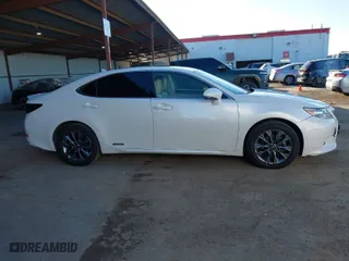 2013 Lexus ES 300h Hybrid with VIN JTHBW1GG1D2029614, listed as a IAAI auction lot 41657061 with 270,807 mi miles. Bid and sale history available at carsss.com. Image 13.
