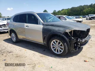 2019 BMW X5 xDrive40i with VIN 5UXCR6C58KLL12709, listed as a Copart auction lot 48082553 with 30,236 mi miles. Bid and sale history available at carsss.com. Image 4.