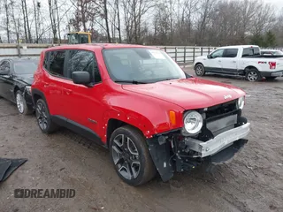 2020 Jeep Renegade Sport with VIN ZACNJAAB3LPL75076, listed as a IAAI auction lot 41213730 with 34,672 mi miles and . Bid and sale history available at carsss.com. Image 1.