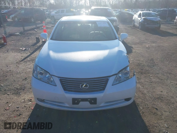 2009 Lexus ES 350 with VIN JTHBJ46G592308458, listed as a IAAI auction lot 41857896 with 209,754 mi miles. Bid and sale history available at carsss.com. Image 12.