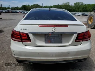 2014 Mercedes-Benz E 350 with VIN WDDKJ5KB6EF274069, listed as a Copart auction lot 54719225 with 145,088 mi miles and Clean Title. Bid and sale history available at DreamBid. Image 6.