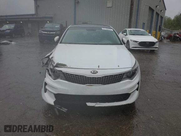 2016 Kia Optima EX with VIN 5XXGU4L35GG013206, listed as a Copart auction lot 51150455 with 166,865 mi miles and Salvage Title. Bid and sale history available at carsss.com. Image 5.