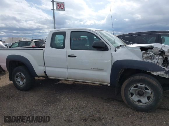 2013 Toyota Tacoma with VIN 5TFUU4ENXDX071740, listed as a IAAI auction lot 38728046 with 71,663 mi miles and . Bid and sale history available at DreamBid. Image 13.