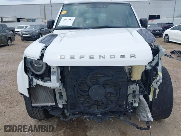 2023 Land Rover Defender X-Dynamic SE с VIN SALE27EUXP2114986, выставлен на аукционе IAAI как лот 42302857 с пробегом 29 384 миль миль и . История ставок и продаж доступна на DreamBid. Изображение 6.