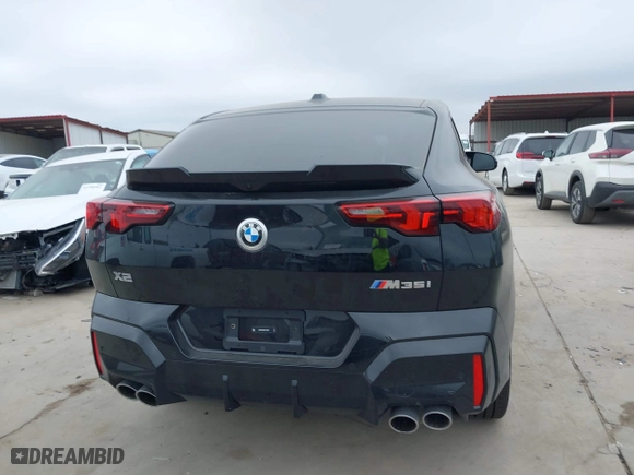 2025 BMW X2 M35i with VIN WBX83GM08S5128489, listed as a IAAI auction lot 41575416 with 1,213 mi miles. Bid and sale history available at carsss.com. Image 17.