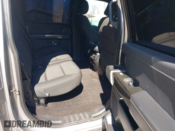 2021 Ford F-150 XL with VIN 1FTFW1E87MFA22562, listed as a IAAI auction lot 41686127 with 43,726 mi miles. Bid and sale history available at carsss.com. Image 8.