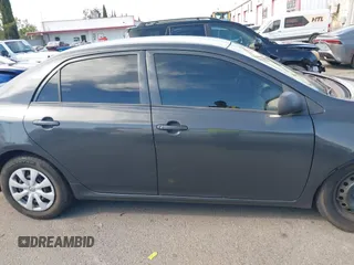 2009 Toyota Corolla with VIN 1NXBU40E49Z105013, listed as a IAAI auction lot 42004417 with 350,091 mi miles. Bid and sale history available at carsss.com. Image 13.