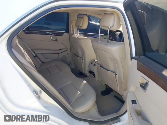 2014 Mercedes-Benz E-Class E 250 BlueTEC Luxury with VIN WDDHF0EB1EA873470, listed as a IAAI auction lot 41406978 with 98,515 mi miles. Bid and sale history available at carsss.com. Image 8.