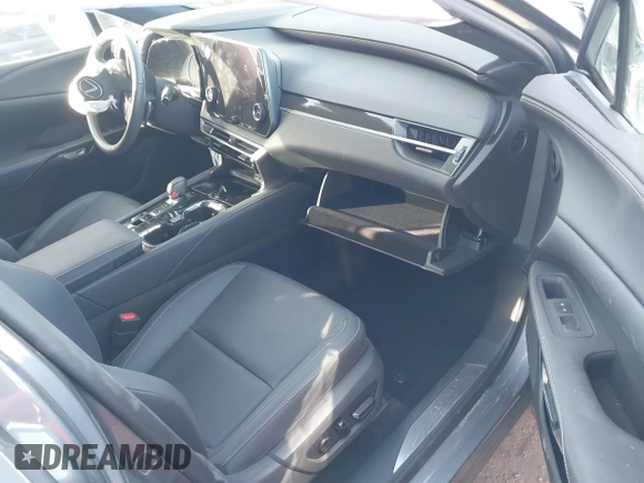 2023 Lexus RX 350 with VIN 2T2BAMBAXPC001221, listed as a IAAI auction lot 41266016 with 18,978 mi miles and . Bid and sale history available at DreamBid. Image 5.