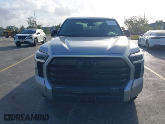 2022 Toyota Tundra 2WD SR5 with VIN 5TFLA5AB0NX015314, listed as a IAAI auction lot 41704714 with 29,629 mi miles. Bid and sale history available at carsss.com. Image 12.