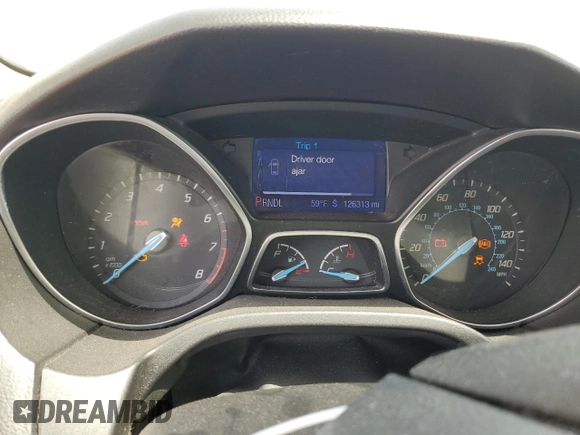 2013 Ford Focus SE с VIN 1FADP3F2XDL126674, выставлен на аукционе Copart как лот 57043615 с пробегом 126 313 миль миль и Списание • Salvage title. История ставок и продаж доступна на DreamBid. Изображение 9.