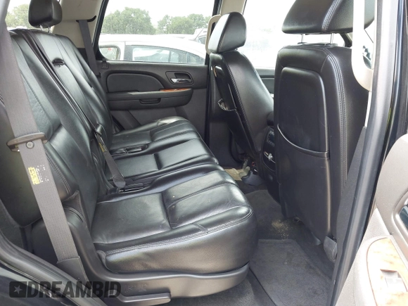 2007 Chevrolet Tahoe LT with VIN 1GNFC13087R188069, listed as a IAAI auction lot 42473664 with 195,237 mi miles and . Bid and sale history available at DreamBid. Image 8.
