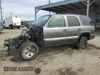 2002 GMC Yukon SLT with VIN 1GKEC13TX2R241172, listed as a Copart auction lot 47281635 with 0 mi miles and Salvage Title. Bid and sale history available at carsss.com. Image 1.