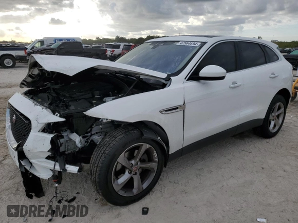 2020 Jaguar F-Pace 25t z VIN SADCS2FXXLA645359, wystawiony jako Copart lot #47564694 z przebiegiem 45 158 mil mil oraz . Historia ofert i sprzedaży dostępna na DreamBid. Obrazek 1.