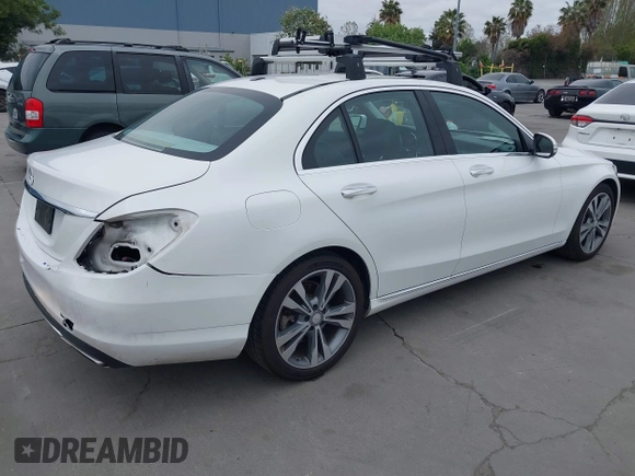 2015 Mercedes-Benz C-Class C 300 Luxury with VIN 55SWF4KB2FU035579, listed as a IAAI auction lot 42034880 with 191,819 mi miles. Bid and sale history available at carsss.com. Image 4.