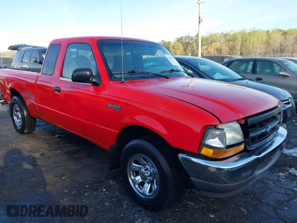2000 Ford Ranger XL with VIN 1FTYR14V5YTA04592, listed as a IAAI auction lot 41865364 with 228,817 mi miles. Bid and sale history available at carsss.com. Image 1.