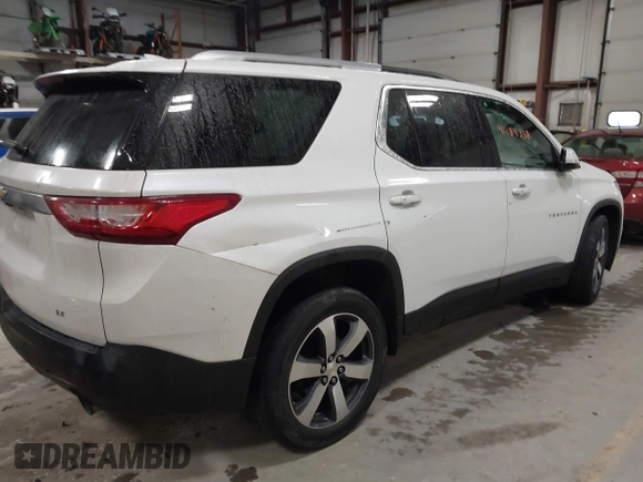 2018 Chevrolet Traverse LT Leather with VIN 1GNEVHKW3JJ230464, listed as a IAAI auction lot 41184358 with 132,189 mi miles. Bid and sale history available at carsss.com. Image 4.