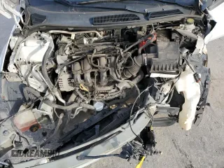 2018 Ford Fiesta S z VIN 3FADP4AJ4JM146532, wystawiony jako Copart lot #43186185 z przebiegiem 85 010 mil mil oraz Czysty tytuł • Clean title. Historia ofert i sprzedaży dostępna na DreamBid. Obrazek 11.