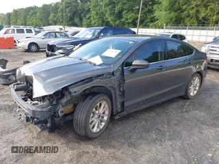 2020 Ford Fusion SE с VIN 3FA6P0HD0LR247946, выставлен на аукционе IAAI как лот 42299189 с пробегом 115 302 миль миль и . История ставок и продаж доступна на DreamBid. Изображение 18.