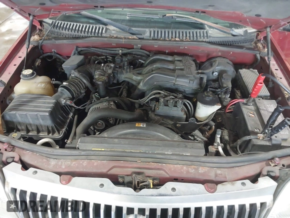 2004 Mercury Mountaineer z VIN 4M2DU86E44UJ22697, wystawiony jako IAAI lot #42428688 z przebiegiem 131 518 mil mil oraz . Historia ofert i sprzedaży dostępna na DreamBid. Obrazek 10.