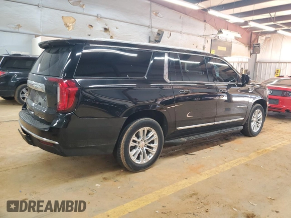 2021 GMC Yukon XL SLT with VIN 1GKS2GKD5MR361239, listed as a Copart auction lot 43741285 with 98,316 mi miles and Salvage Title. Bid and sale history available at carsss.com. Image 3.