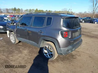 2016 Jeep Renegade Latitude with VIN ZACCJBBT4GPD61037, listed as a IAAI auction lot 41555776 with 89,753 mi miles. Bid and sale history available at carsss.com. Image 3.