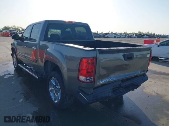 2013 GMC Sierra 1500 SLE z VIN 3GTP1VE08DG322257, wystawiony jako IAAI lot #42021251 z przebiegiem 213 501 mil mil oraz . Historia ofert i sprzedaży dostępna na DreamBid. Obrazek 3.