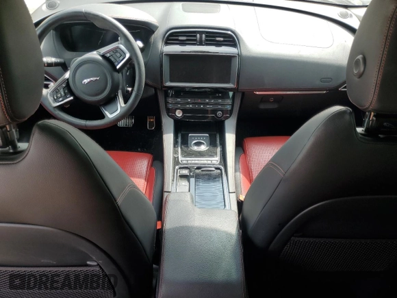 2020 Jaguar F-Pace 25t Checkered Flag Edition с VIN SADCP2FX5LA651507, выставлен на аукционе Copart как лот 51790125 с пробегом 49 970 миль миль и Списание • Salvage title. История ставок и продаж доступна на DreamBid. Изображение 8.