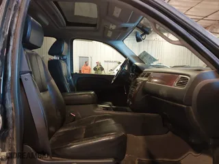 2007 Chevrolet Silverado 1500 LT w/1LT with VIN 3GCEK13M57G510256, listed as a IAAI auction lot 41690398 with 256,980 mi miles. Bid and sale history available at carsss.com. Image 5.