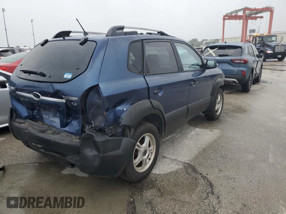 2005 Hyundai Tucson GLS with VIN KM8JN12D05U074879, listed as a Copart auction lot 73746674 with 0 mi miles and Salvage Title. Bid and sale history available at carsss.com. Image 3.