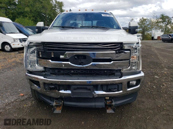 2019 Ford F-350 XL z VIN 1FT8X3BT7KEC20555, wystawiony jako Copart lot #76081584 z przebiegiem 79 474 mil mil oraz Szkoda całkowita • Salvage title. Historia ofert i sprzedaży dostępna na DreamBid. Obrazek 5.