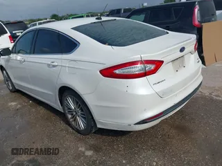 2014 Ford Fusion SE with VIN 3FA6P0HD8ER169211, listed as a IAAI auction lot 42038877 with 215,769 mi miles. Bid and sale history available at carsss.com. Image 3.