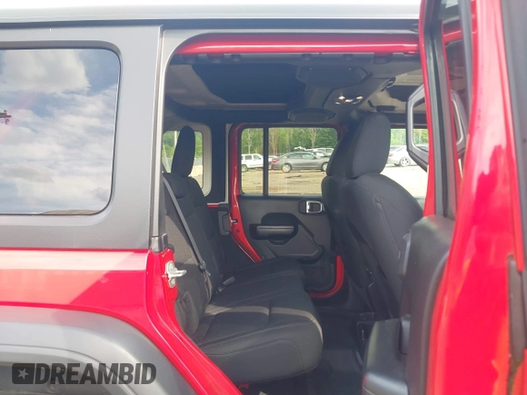 2020 Jeep Wrangler Unlimited Freedom with VIN 1C4HJXDG5LW282721, listed as a IAAI auction lot 42268956 with 47,245 mi miles and . Bid and sale history available at DreamBid. Image 8.