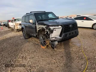 2024 Lexus GX 550 Luxury z VIN JTJVBCDX7R5015696, wystawiony jako Copart lot #84212664 z przebiegiem 2 229 mil mil oraz Szkoda całkowita • Salvage title. Historia ofert i sprzedaży dostępna na DreamBid. Obrazek 13.